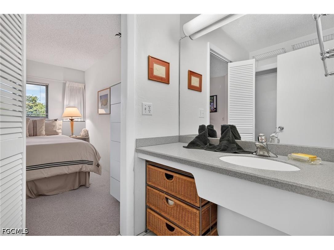 1250 Tennisplace Court #E22 Sanibel FL 33957 2026024841 image13