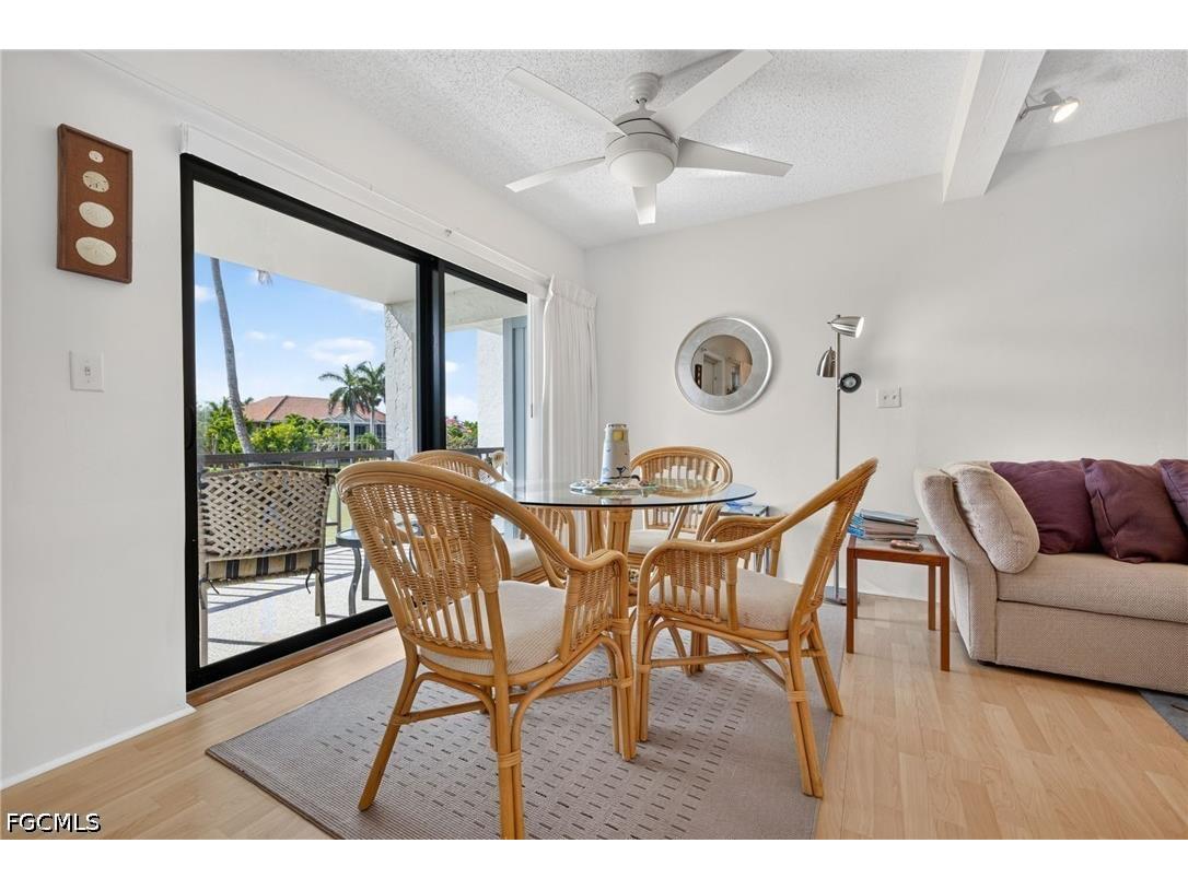 1250 Tennisplace Court #E22 Sanibel FL 33957 2026024841 image8