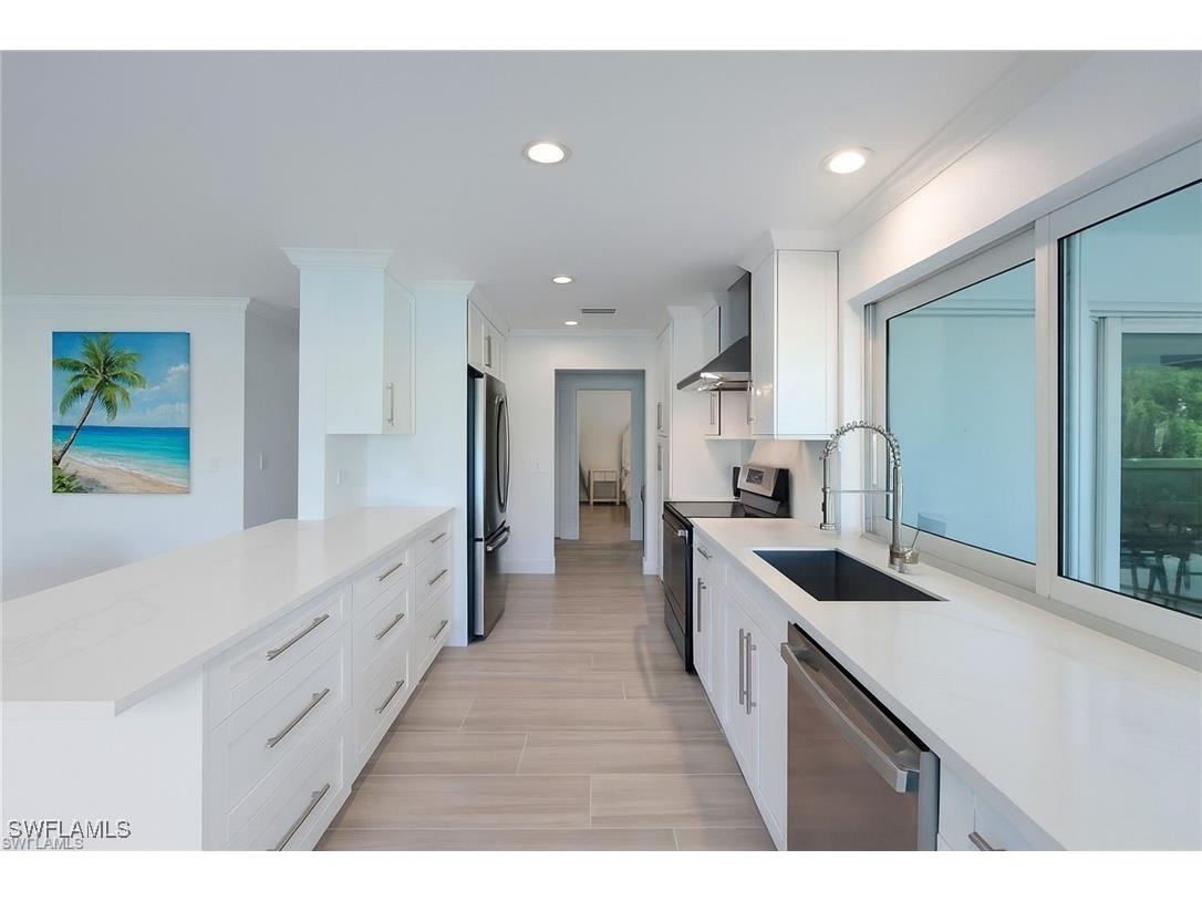 1250 Tuna Court Naples FL 34102 225073898 image14