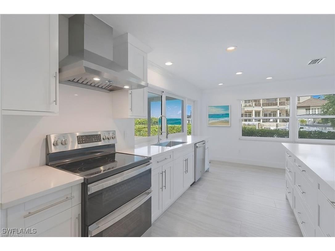 1250 Tuna Court Naples FL 34102 225073898 image16