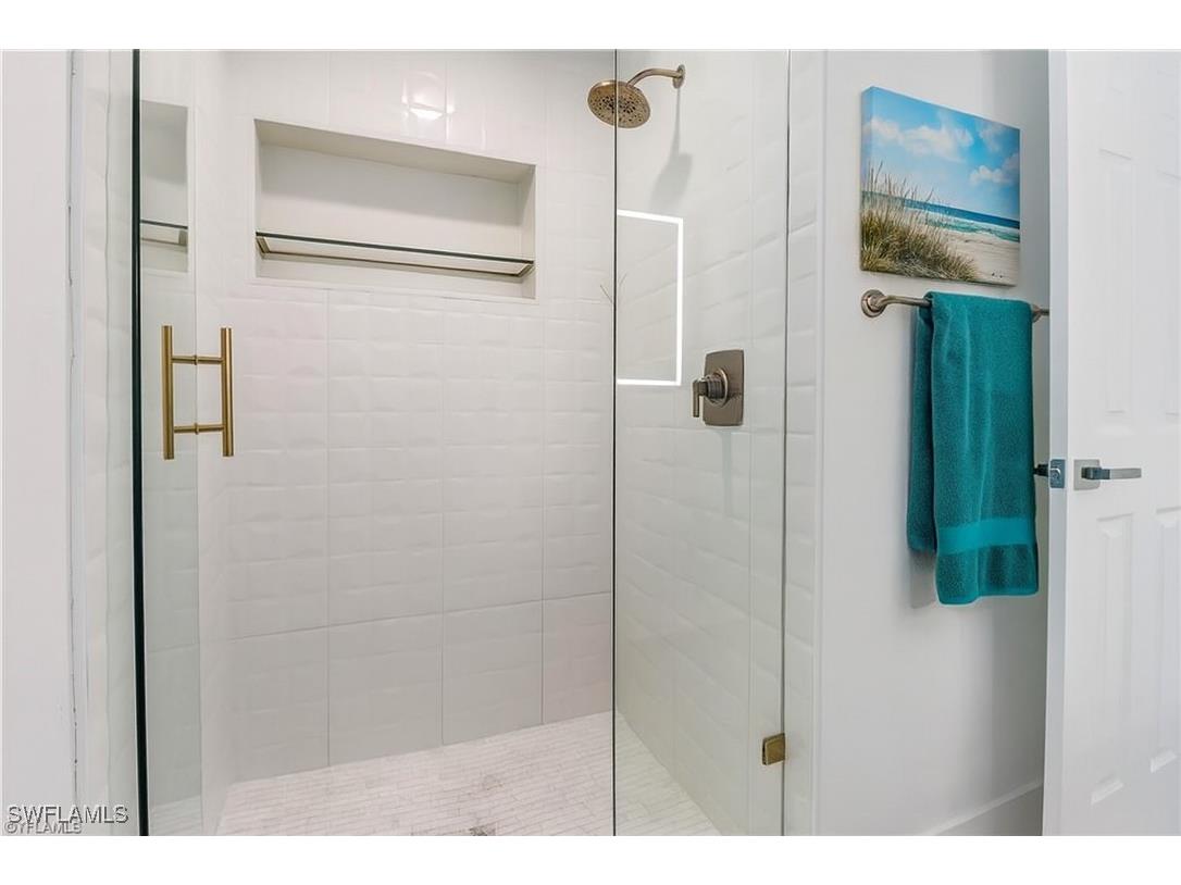 1250 Tuna Court Naples FL 34102 225073898 image24