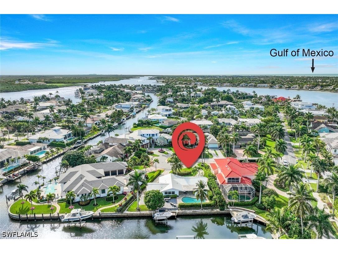 1250 Tuna Court Naples FL 34102 226020249 image1