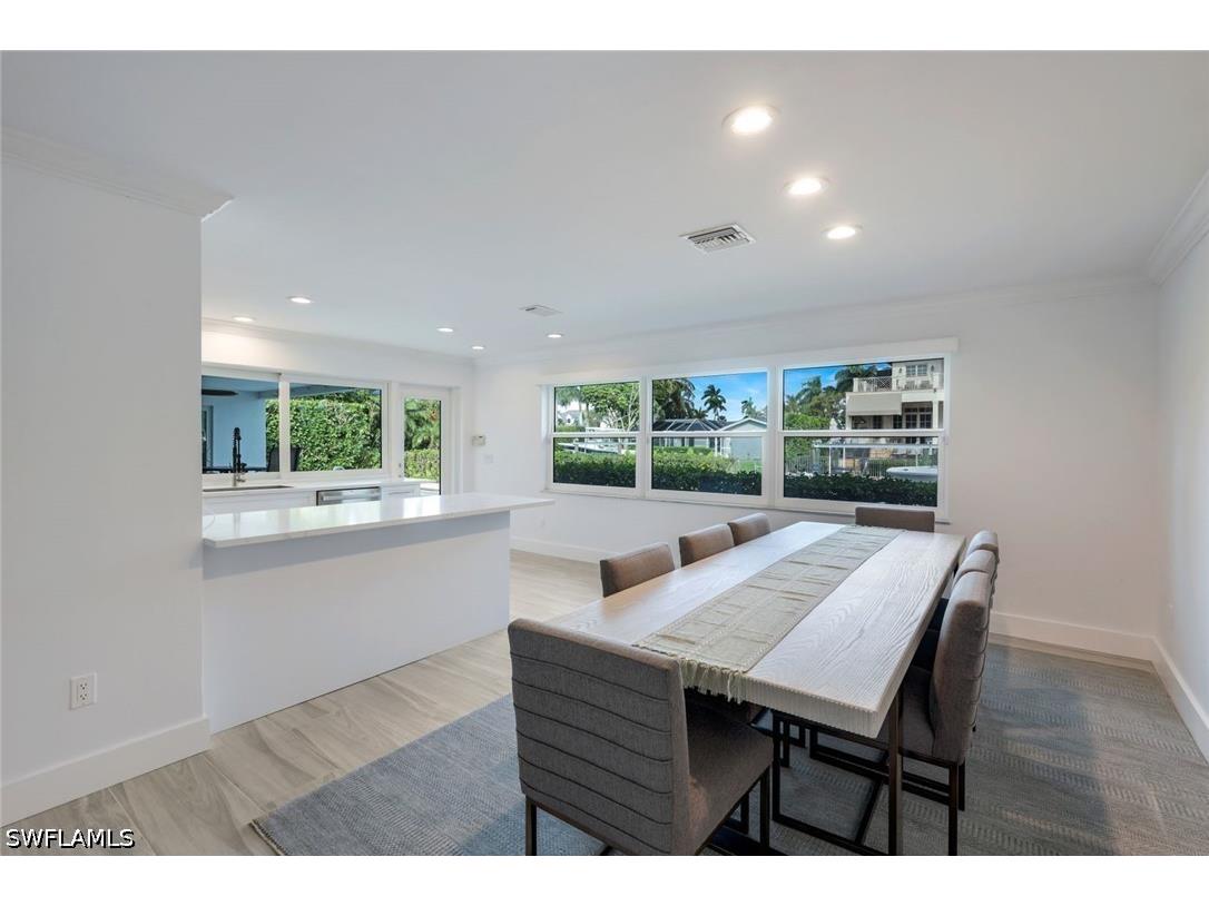 1250 Tuna Court Naples FL 34102 226020249 image16