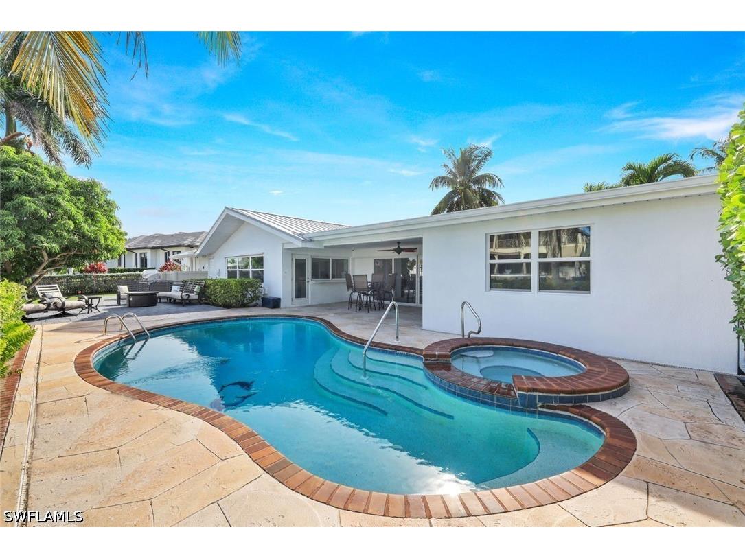 1250 Tuna Court Naples FL 34102 226020249 image33