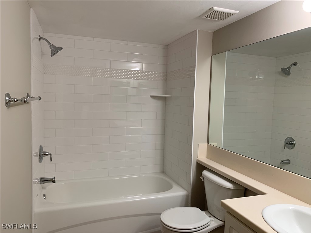 1250 Wildwood Lakes Boulevard #101 Naples FL 34104 225064480 image12