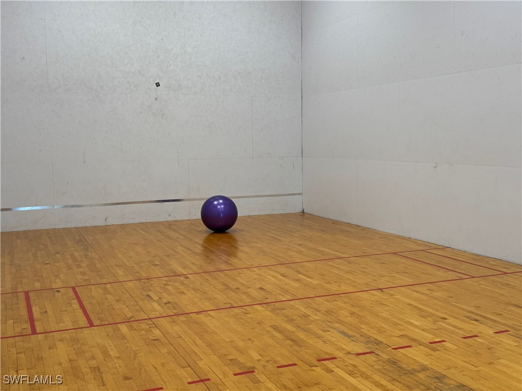 1250 Wildwood Lakes Boulevard #101 Naples FL 34104 225064480 image27