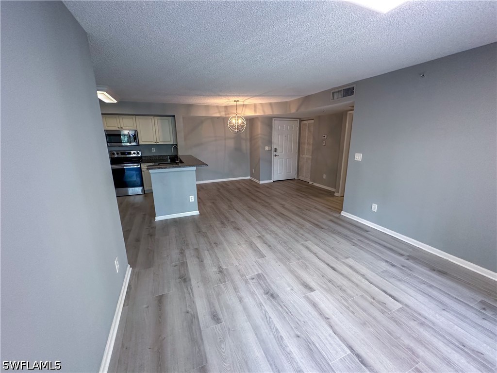 1250 Wildwood Lakes Boulevard #206 Naples FL 34104 226019556 image7