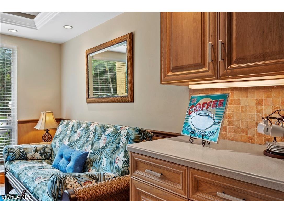 1250 Yesica Ann Circle #E105 Naples FL 34110 226021382 image5