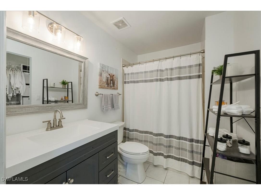 1250 Yesica Ann Circle #E201 Naples FL 34110 226001046 image14