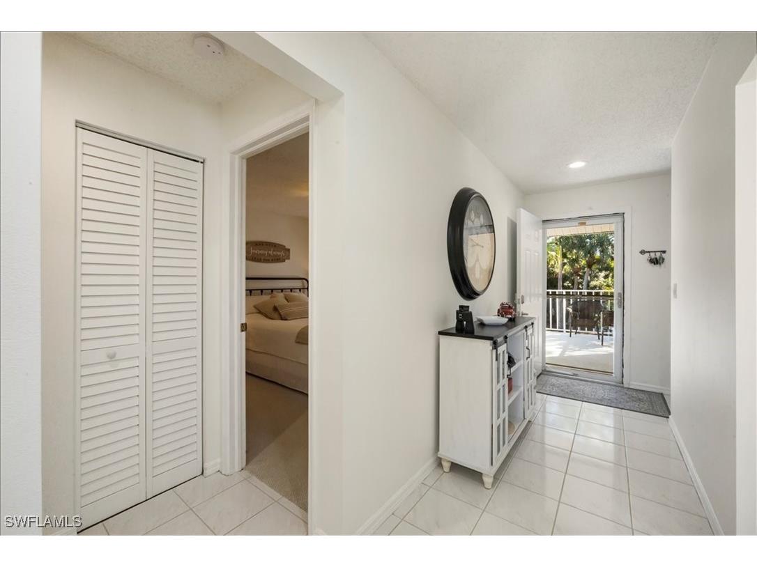 1250 Yesica Ann Circle #E201 Naples FL 34110 226001046 image20