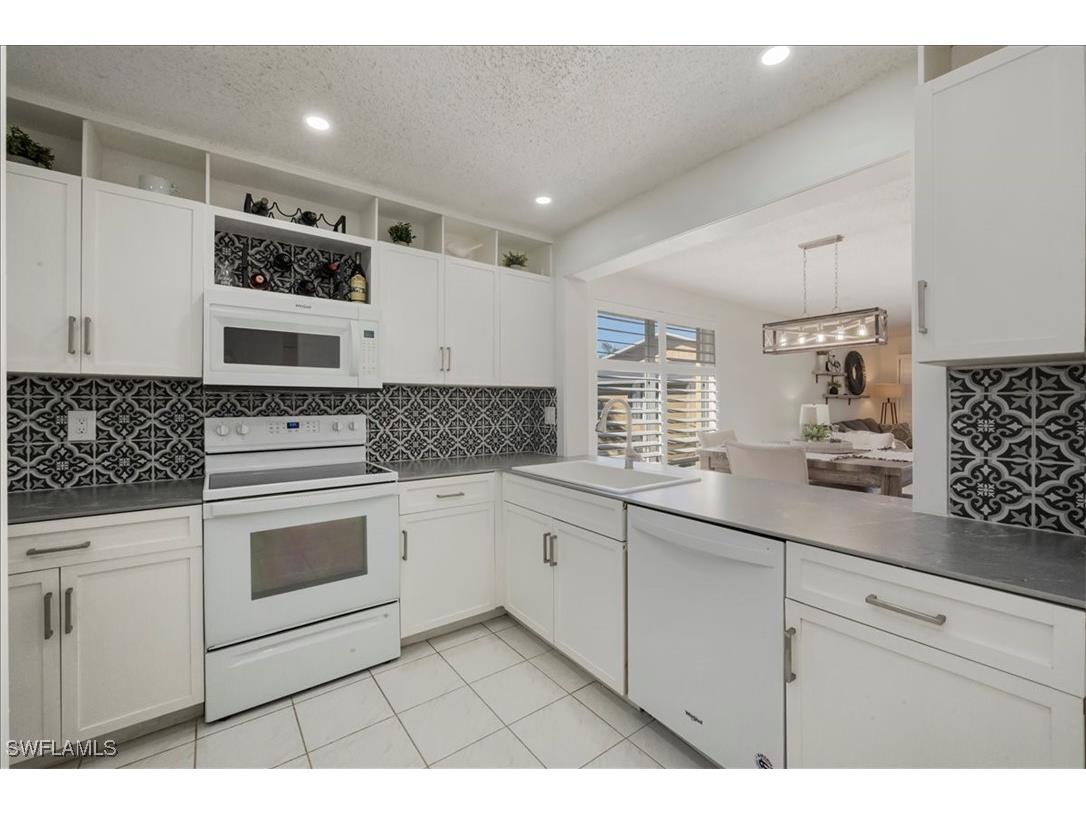 1250 Yesica Ann Circle #E201 Naples FL 34110 226001046 image5