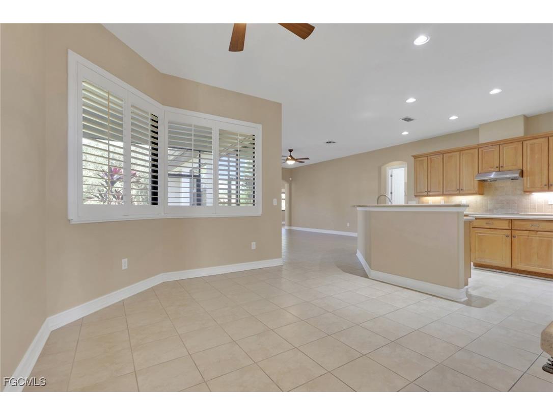 12500 Fairmont Drive Fort Myers FL 33913 2025021505 image12