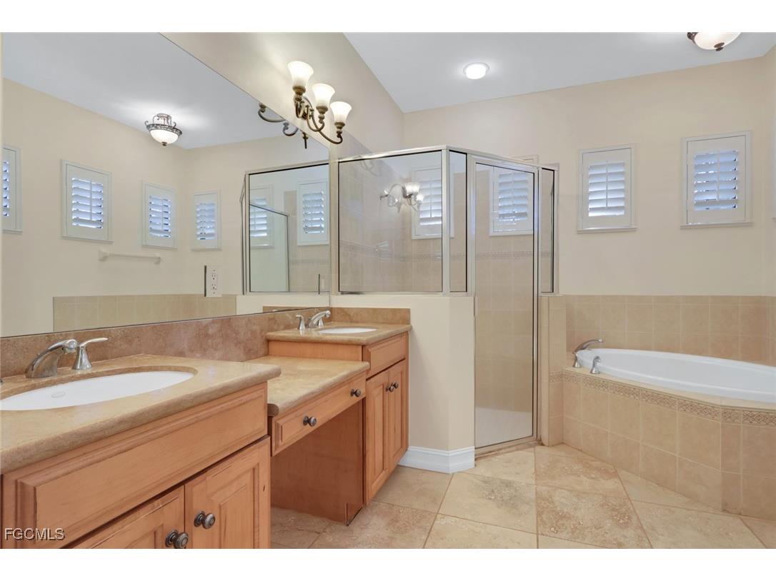 12500 Fairmont Drive Fort Myers FL 33913 2025021505 image23