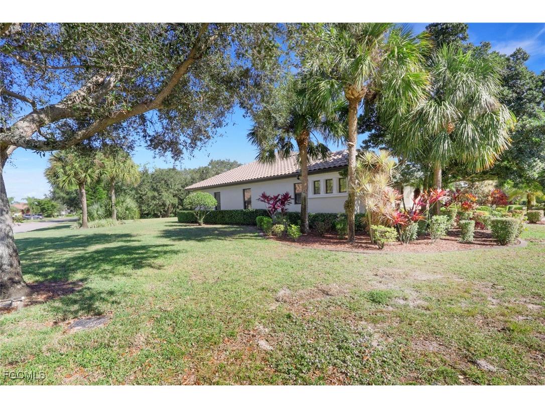 12500 Fairmont Drive Fort Myers FL 33913 2025021505 image33