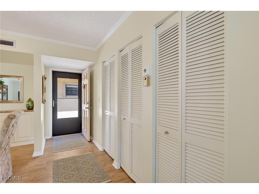 12501 Mcgregor Boulevard #28 Fort Myers FL 33919 2025025181 image2