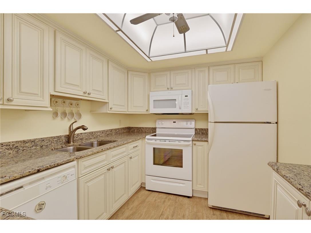 12501 Mcgregor Boulevard #28 Fort Myers FL 33919 2025025181 image5