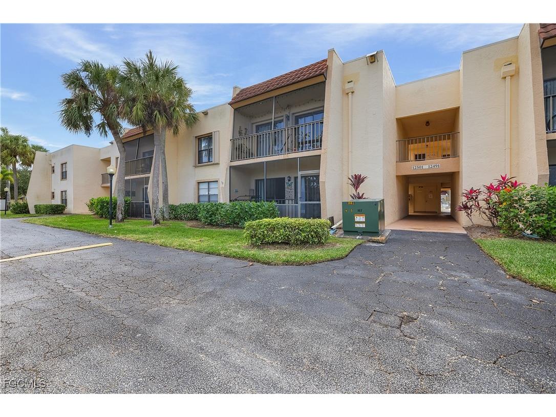 12501 Mcgregor Boulevard #8 Fort Myers FL 33919 2025025747 image1