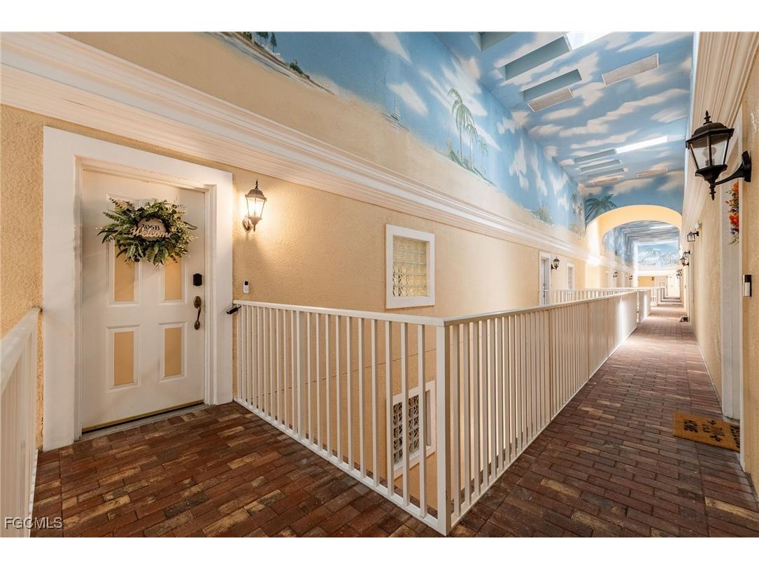 12505 Mcgregor Boulevard #206 Fort Myers FL 33919 2025003679 image10