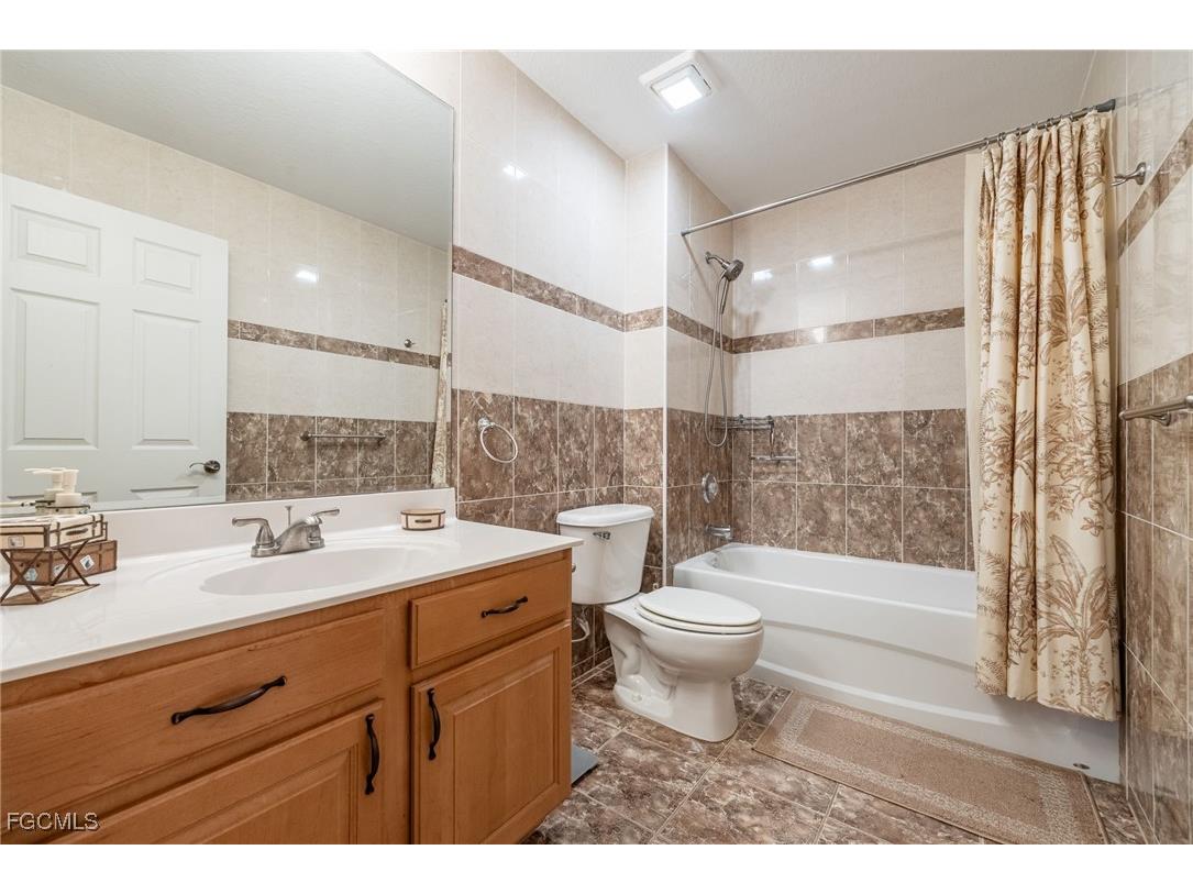 12505 Mcgregor Boulevard #206 Fort Myers FL 33919 2025003679 image23