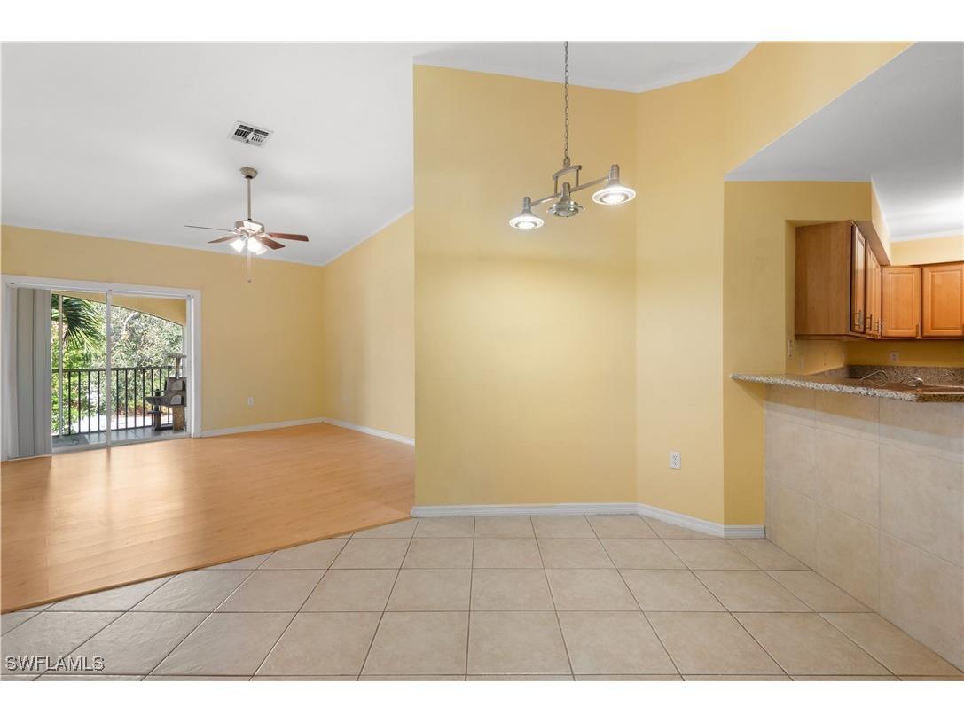 12505 Mcgregor Boulevard #207 Fort Myers FL 33919 224069627 image1