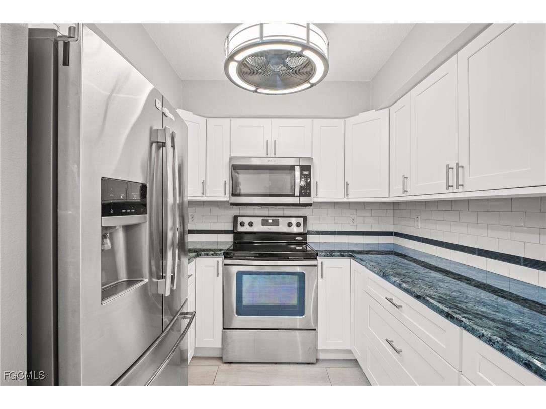12505 Mcgregor Boulevard #213B Fort Myers FL 33919 2025008033 image12
