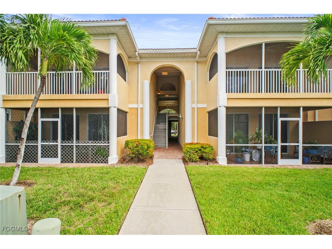 12505 Mcgregor Boulevard #213B Fort Myers FL 33919 2025008033 image2