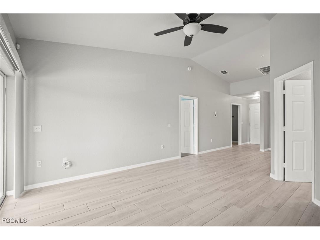 12505 Mcgregor Boulevard #213B Fort Myers FL 33919 2025008033 image9