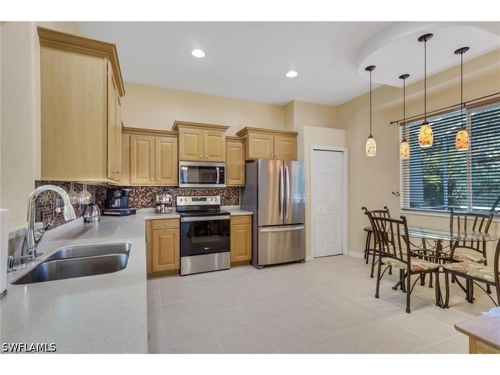 12506 Ivory Stone Loop Fort Myers FL 33913 226017974 image10