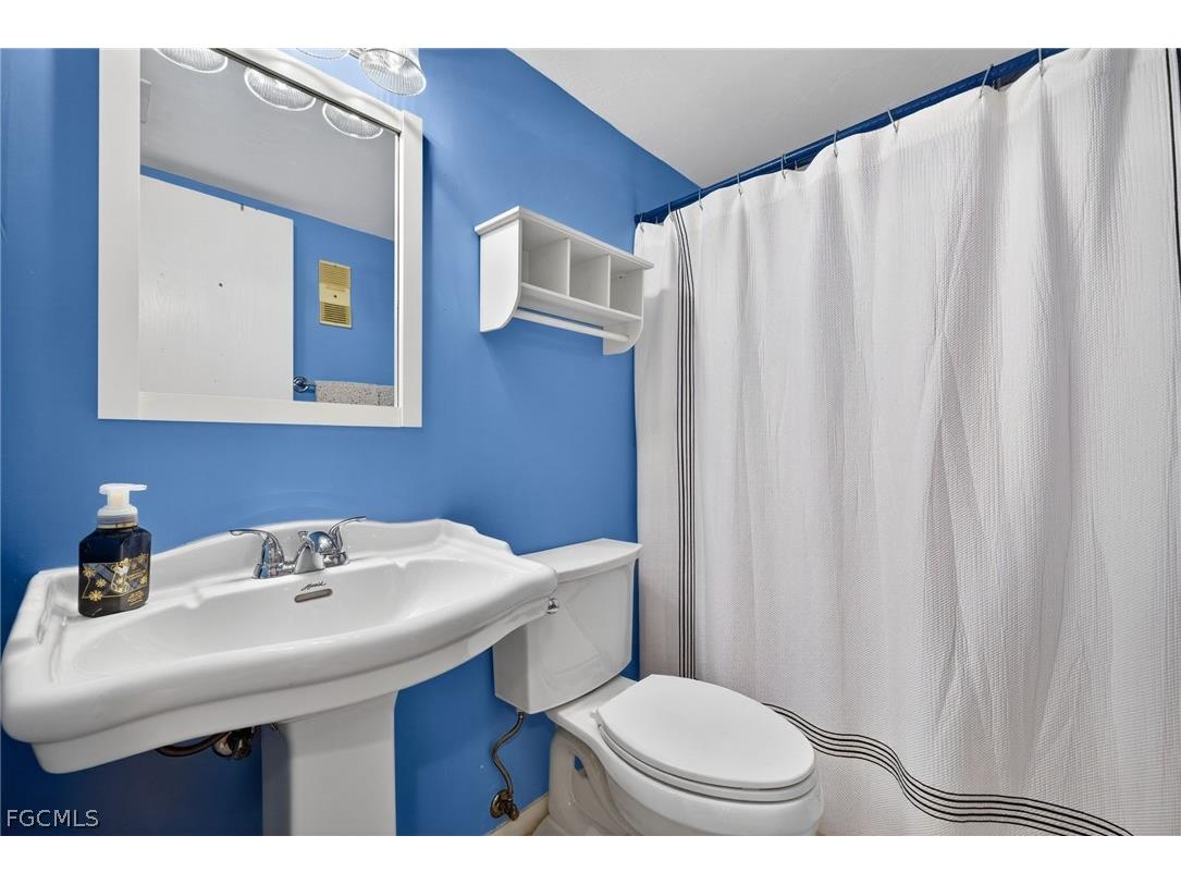 1251 Barrett Road #702 North Fort Myers FL 33903 2026007756 image18