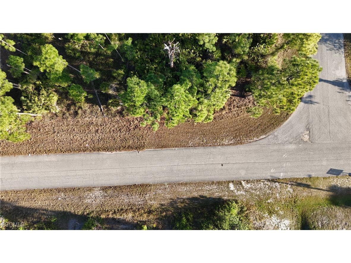 1251 Bermar Street Fort Myers FL 33913 2025003842 image11