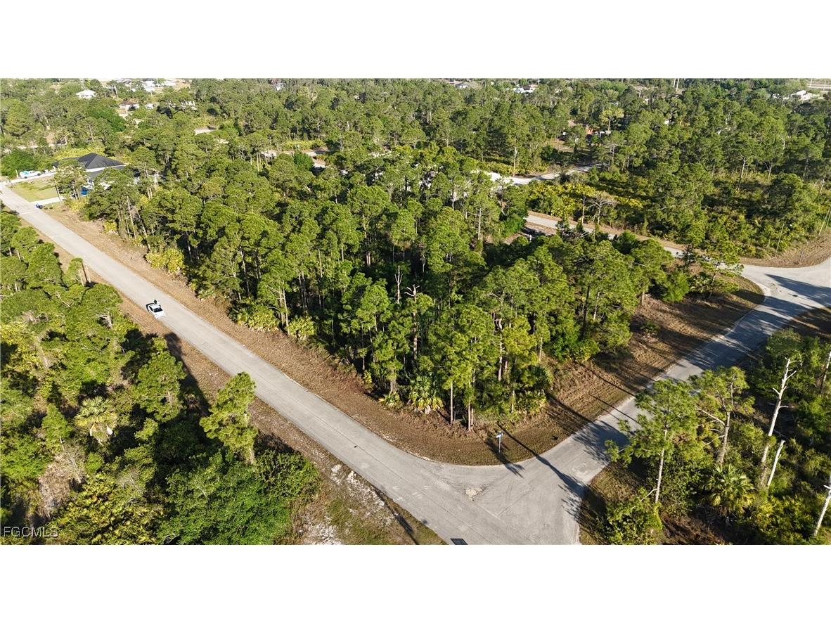 1251 Bermar Street Fort Myers FL 33913 2025003842 image12