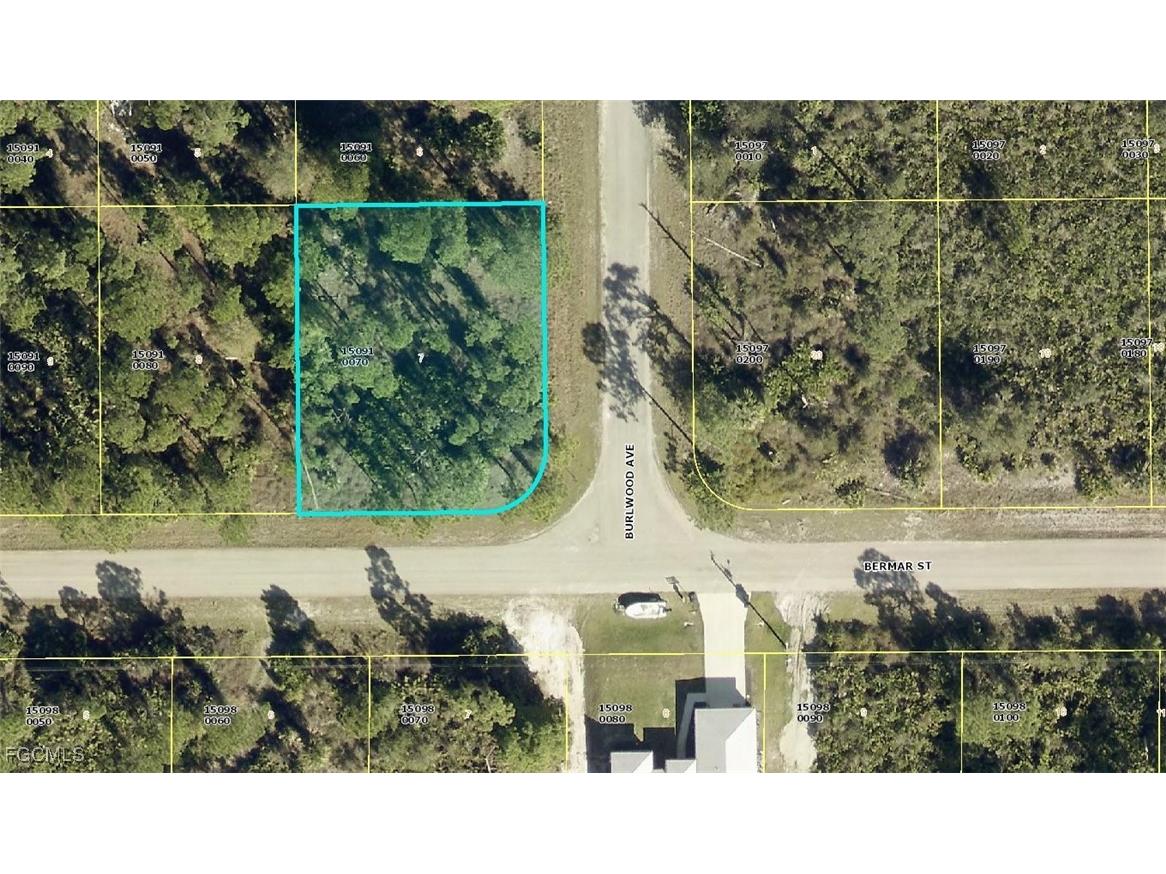 1251 Bermar Street Fort Myers FL 33913 2025003842 image16