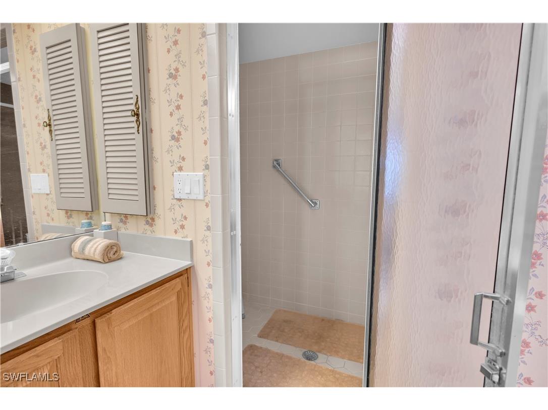 1251 Broadwater Drive Fort Myers FL 33919 225082560 image27