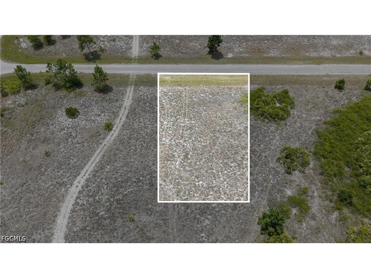 1251 Hathor Street E Lehigh Acres FL 33974 2026022383 image5