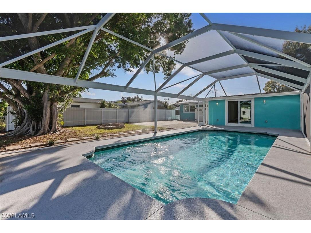 12511 Davis Boulevard Fort Myers FL 33905 226009651 image7