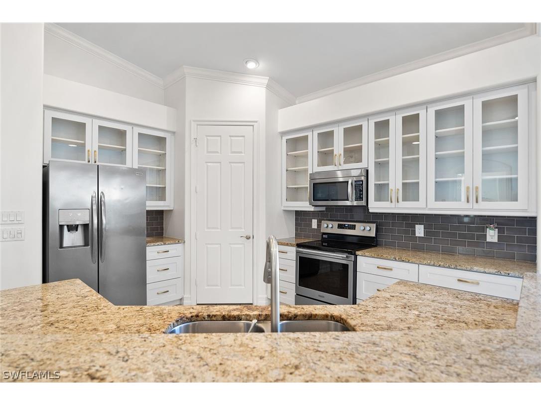 12512 Wildcat Cove Circle Estero FL 33928 225077395 image14