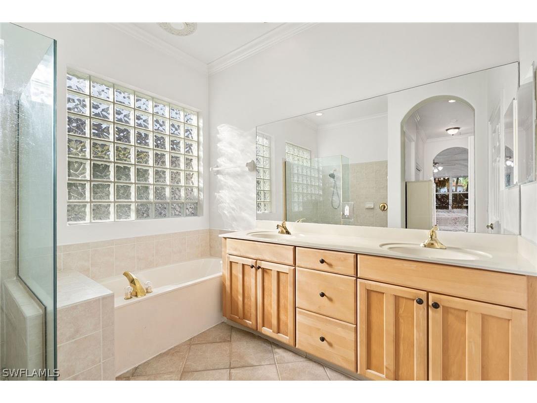 12512 Wildcat Cove Circle Estero FL 33928 225077395 image17