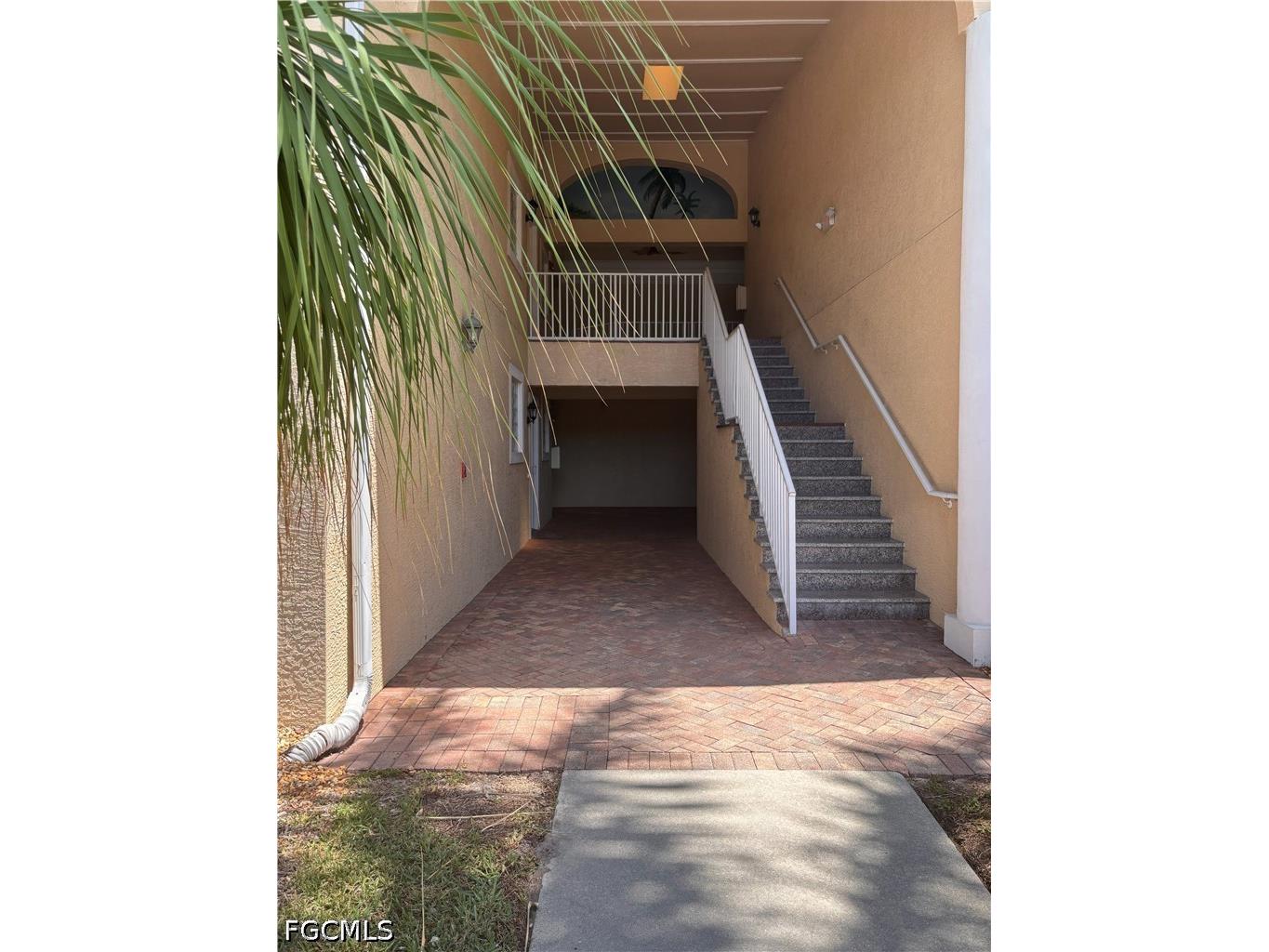 12515 Mcgregor Boulevard #104 Fort Myers FL 33919 2026021122 image4