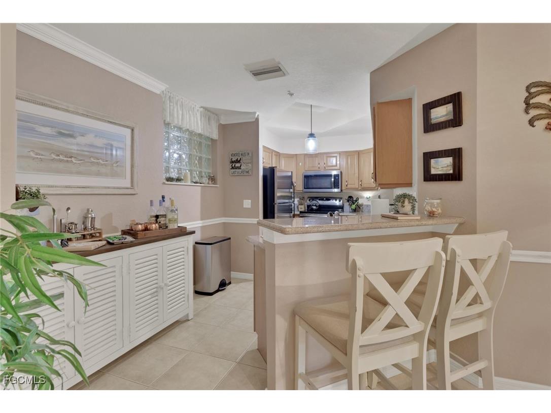 12515 Mcgregor Boulevard #108 Fort Myers FL 33919 2025013941 image3