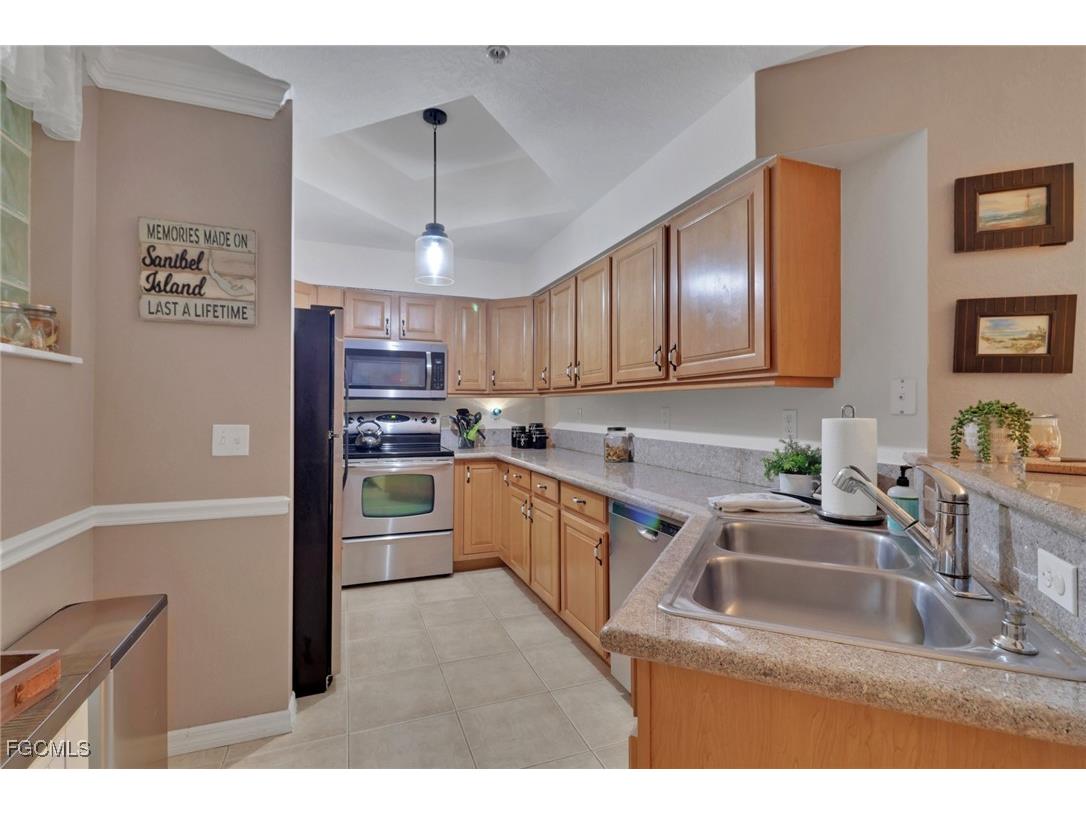 12515 Mcgregor Boulevard #108 Fort Myers FL 33919 2025013941 image8