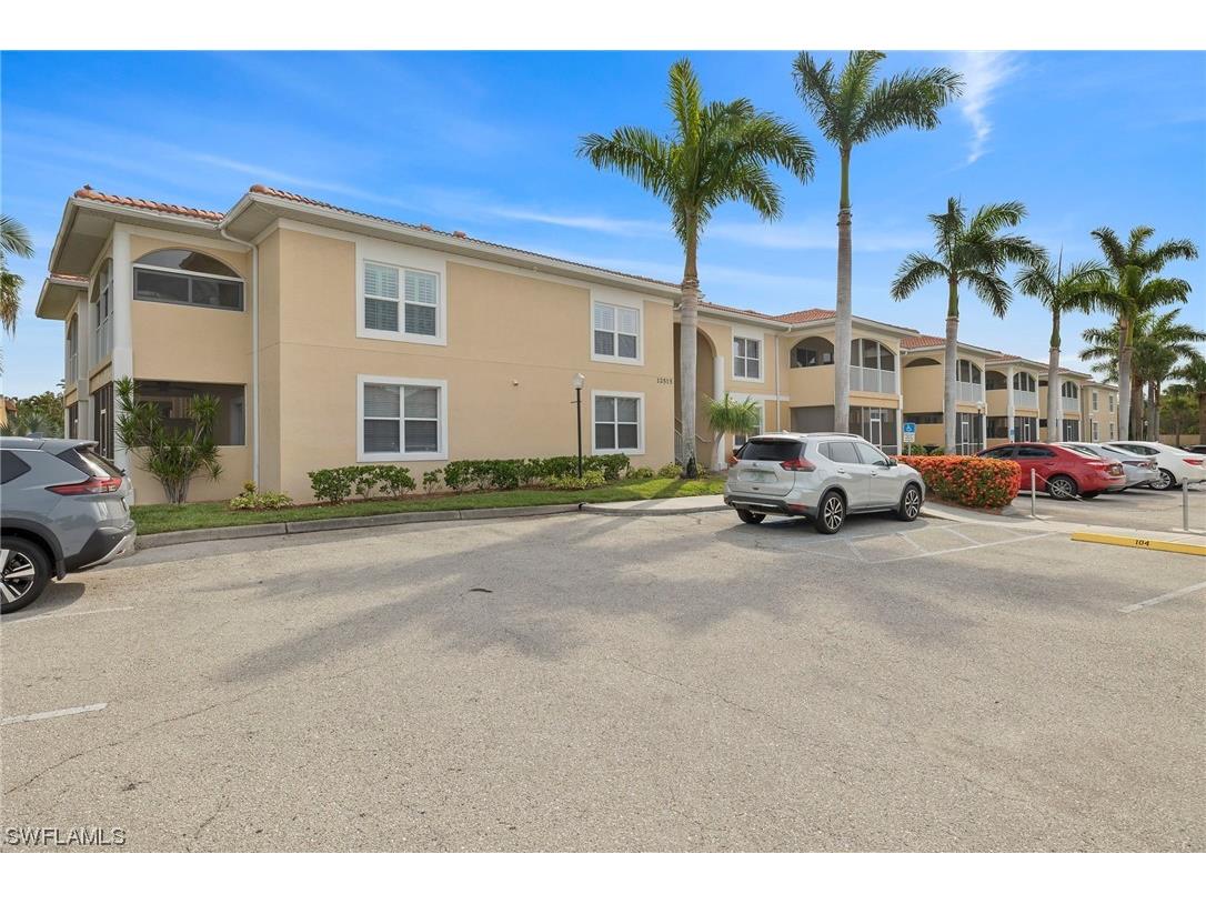 12515 Mcgregor Boulevard #111 Fort Myers FL 33919 223041543 image1