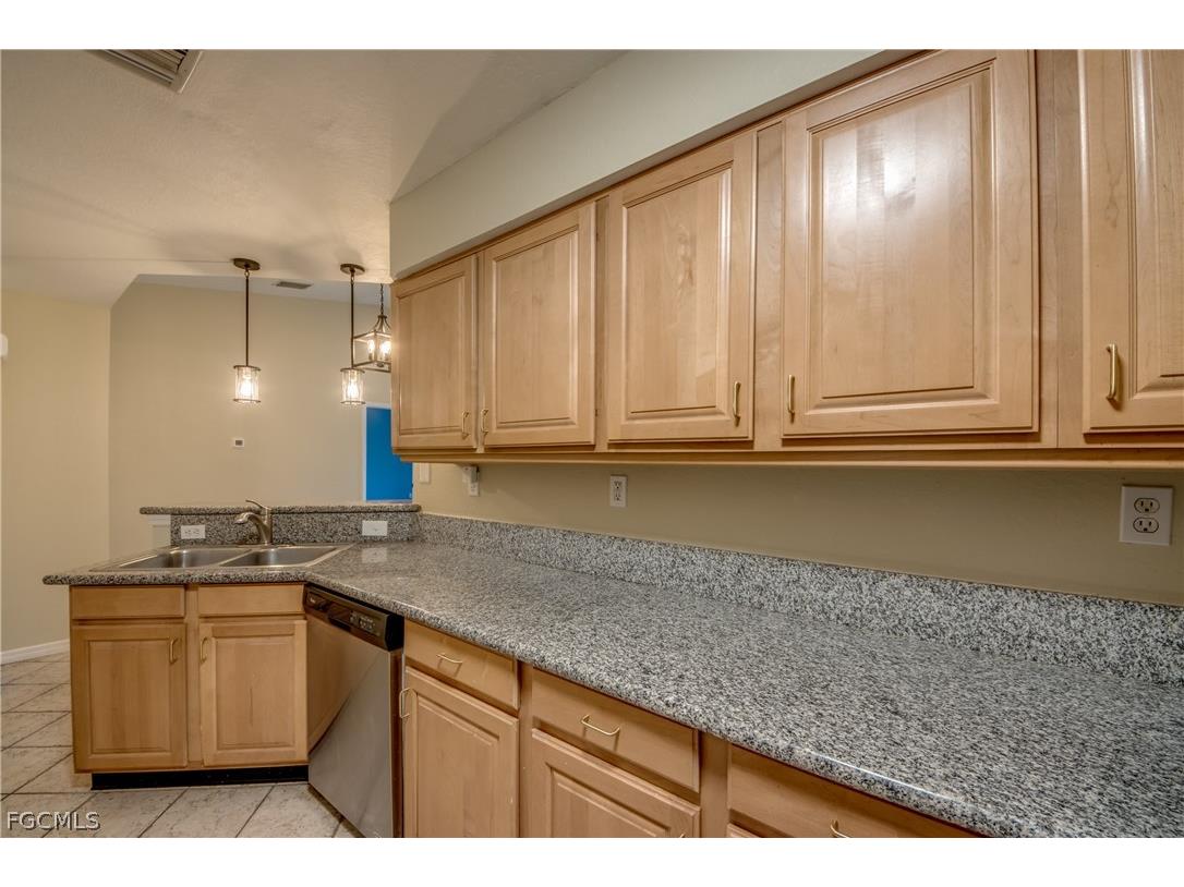 12515 Mcgregor Boulevard #210 Fort Myers FL 33919 2026013360 image8