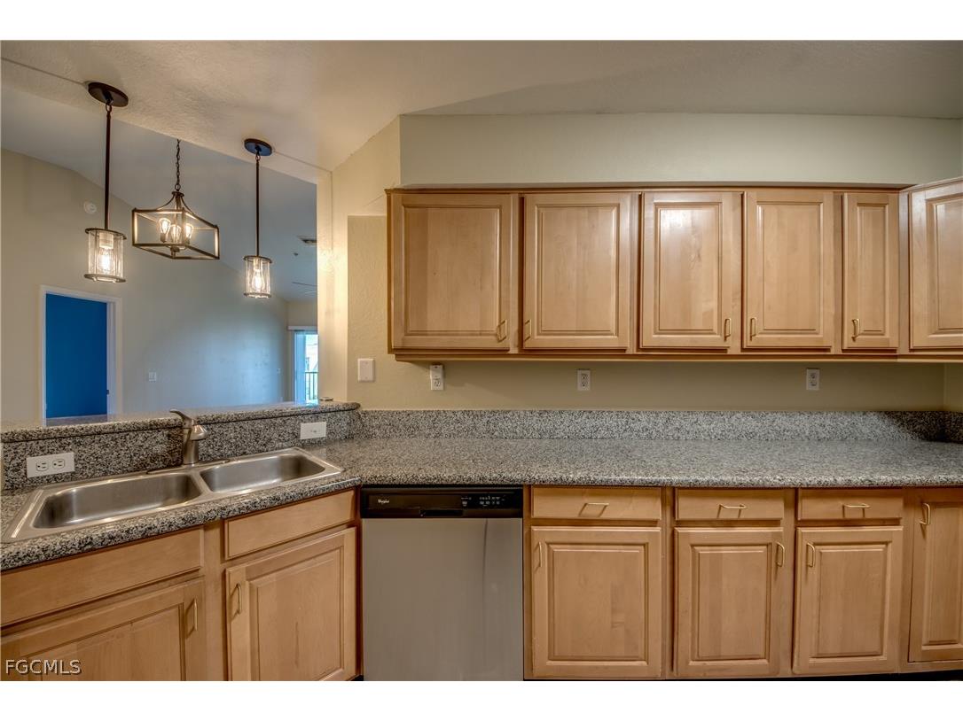 12515 Mcgregor Boulevard #210 Fort Myers FL 33919 2026013360 image9