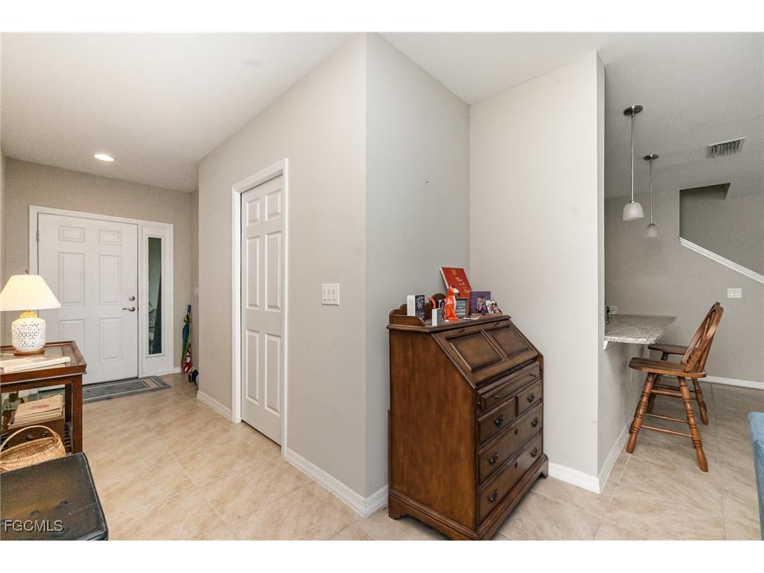 12518 Laurel Cove Drive Fort Myers FL 33913 2025010919 image2