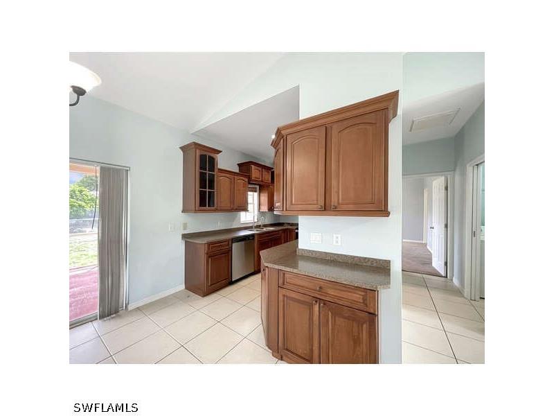 1252 Delores Street E Lehigh Acres FL 33974 226013679 image3