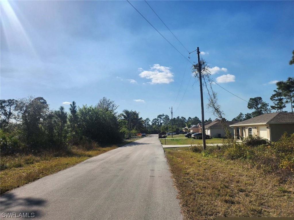 1252 Echo Street E Lehigh Acres FL 33974 224012602 image4