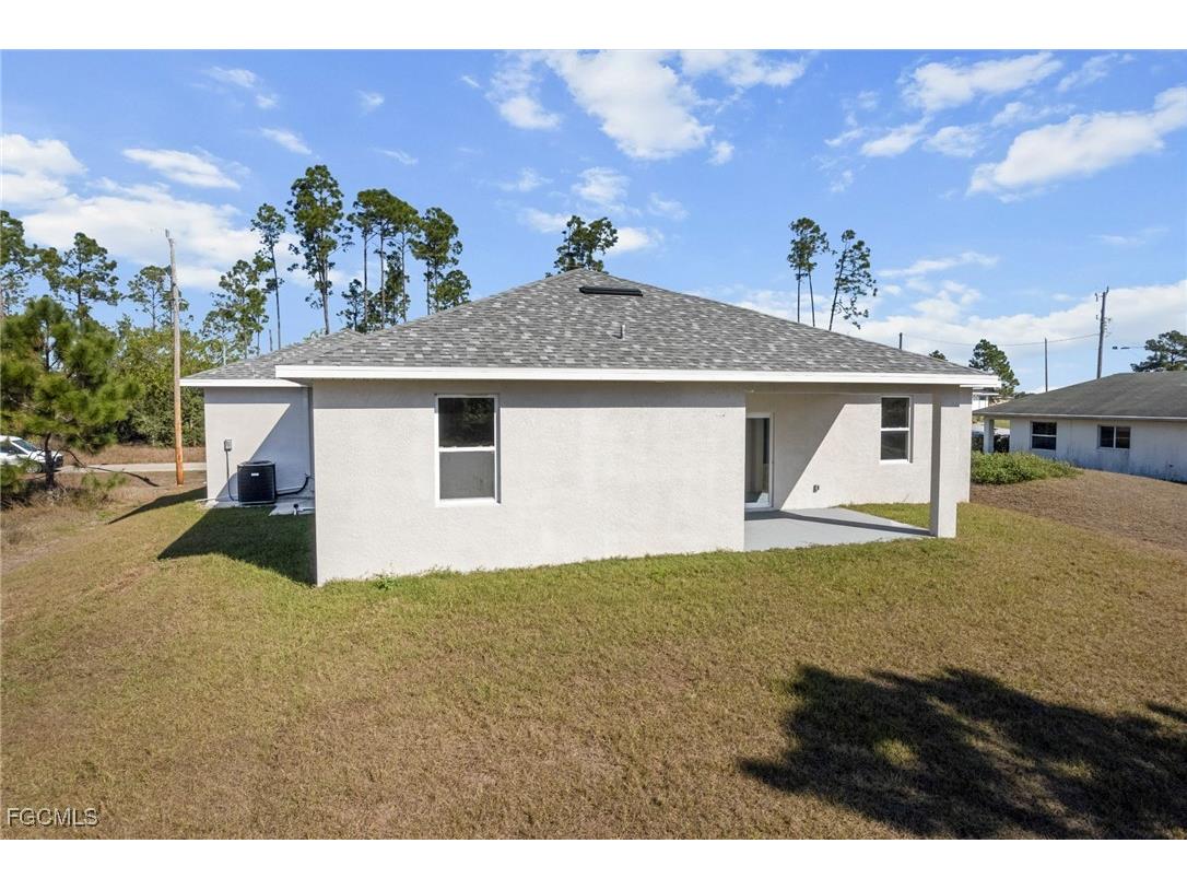 1252 Edna Street E Lehigh Acres FL 33974 2026004610 image23