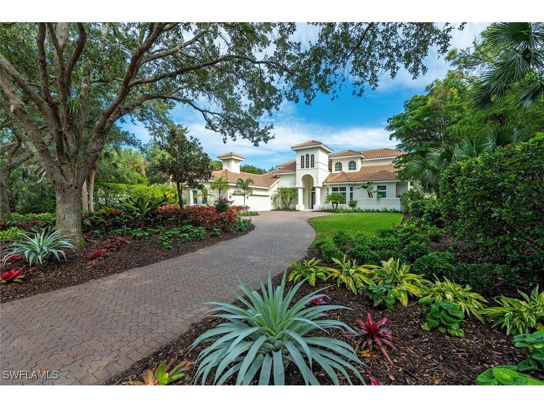 1252 Pocantico Lane Naples FL 34110 225077700 image1