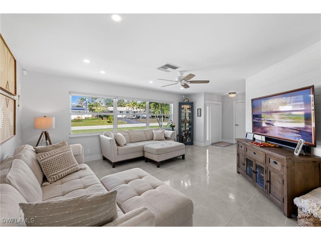 1252 Pompei Lane Naples FL 34103 225064461 image1