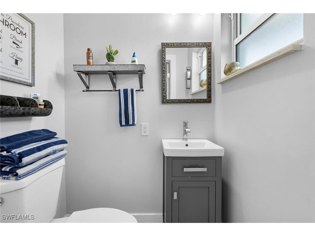 1252 Pompei Lane Naples FL 34103 225064461 image35